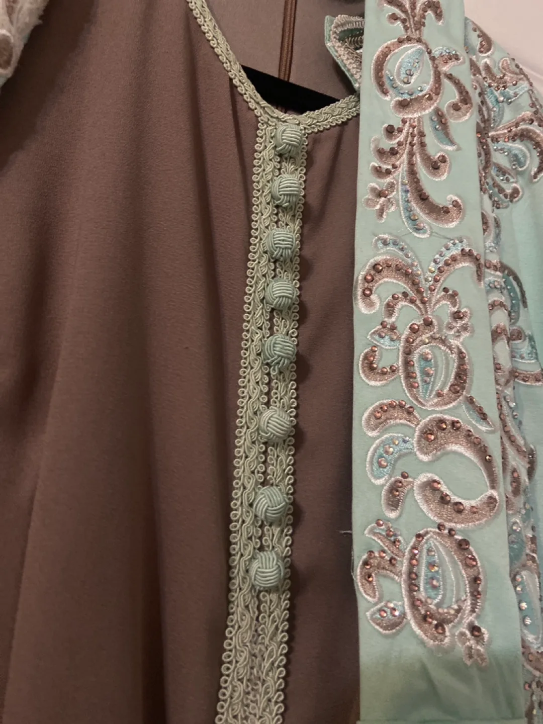 Mint Green Kaftan with Embroidered Detail image indicator(5)