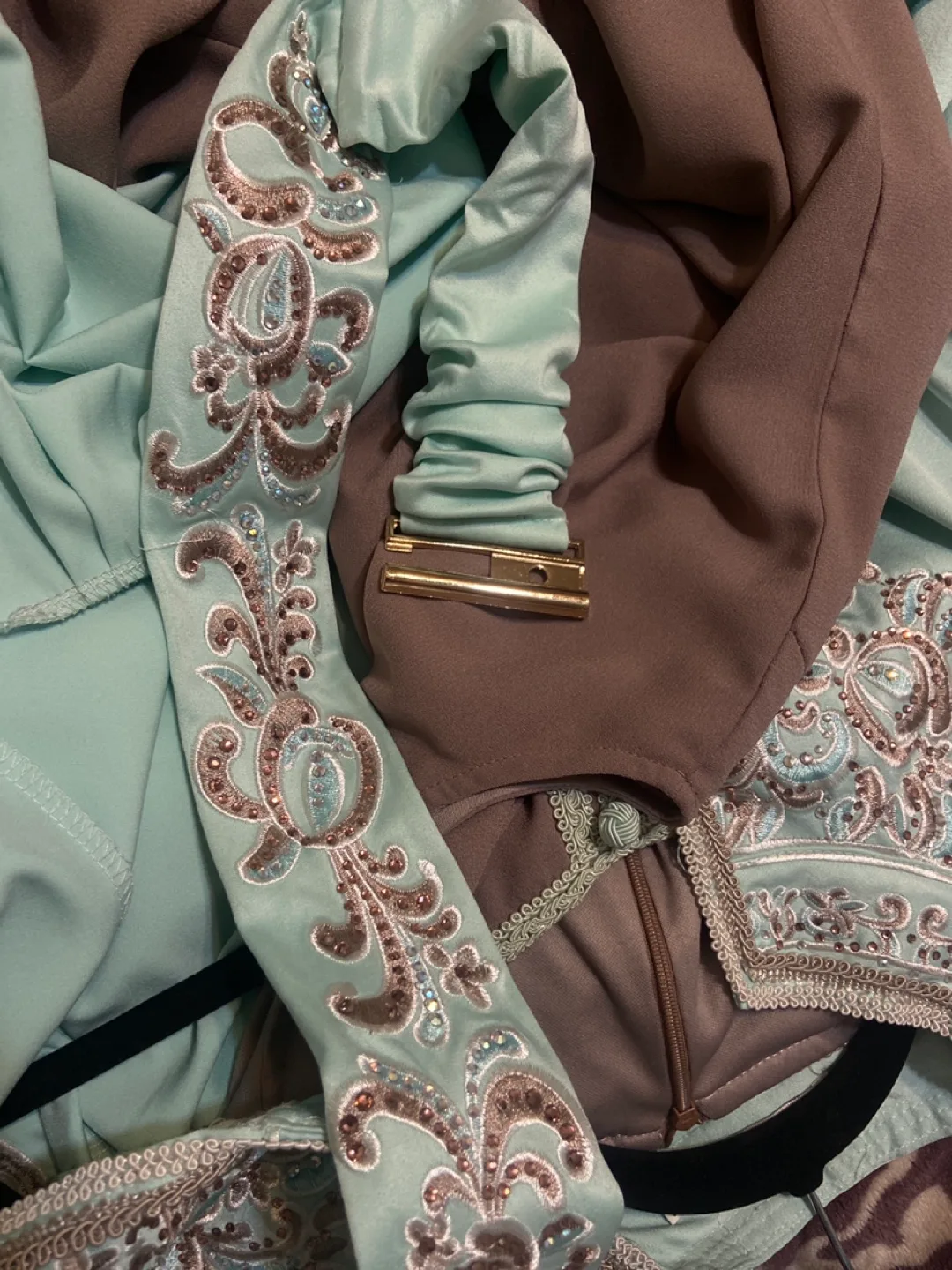 Mint Green Kaftan with Embroidered Detail image indicator(10)