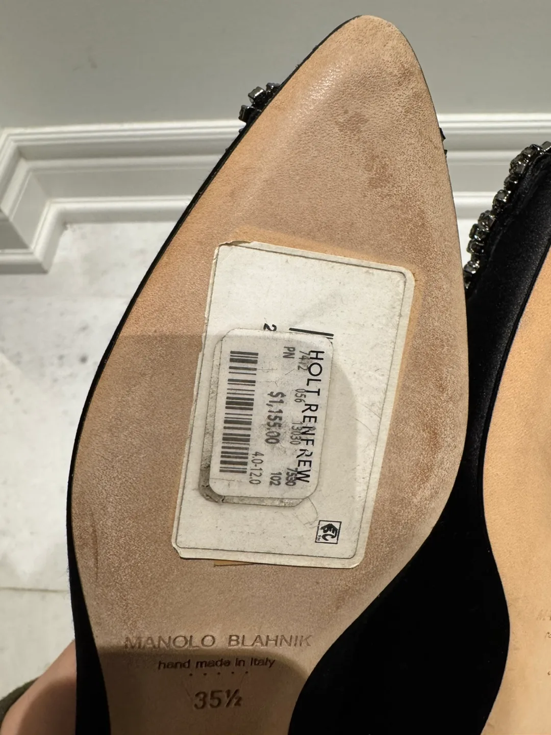 Manolo Blahnik flats image indicator(3)