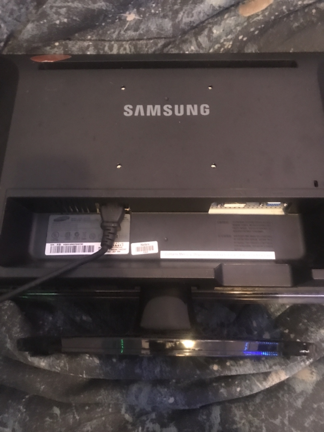Samsung 22 inch monitor