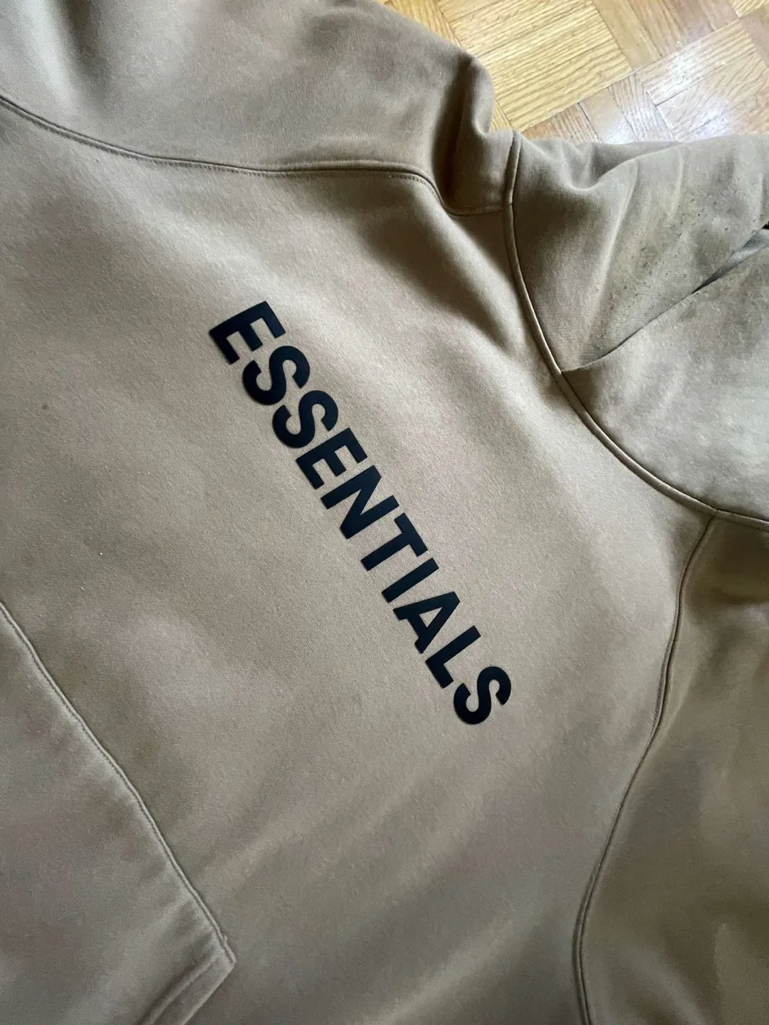 Essentials Fear of God Hoodie image indicator(2)