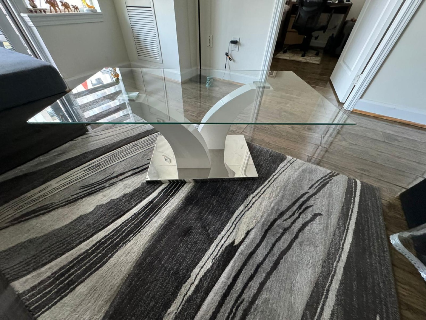 Glass Coffee Table - photo 2