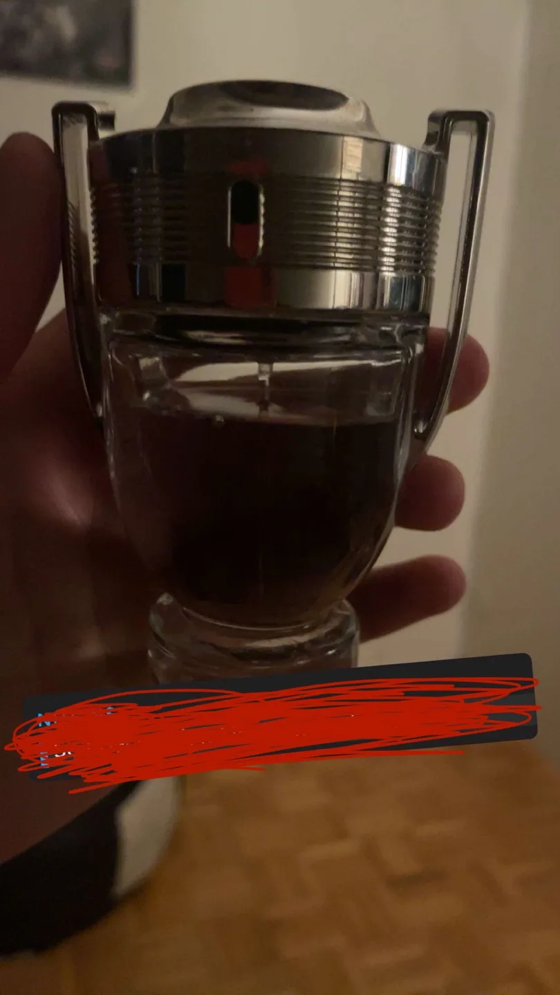 Paco Rabanne Invictus Eau de Toilette image indicator(2)