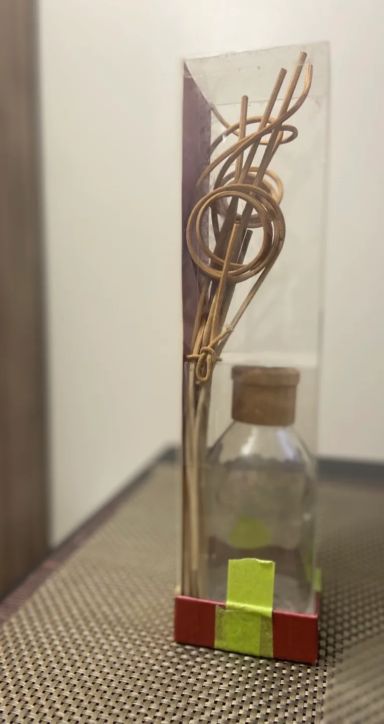 Reed Diffuser image indicator(3)