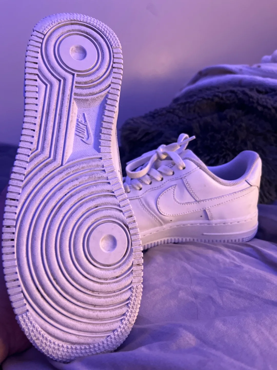 Nike Air Force 1 Low image indicator(3)