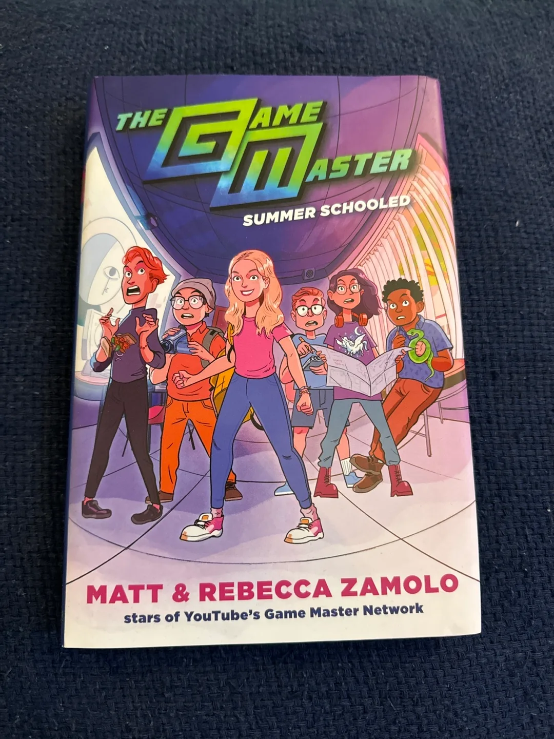 10 Different Children's Books - Good Condition image indicator(4)