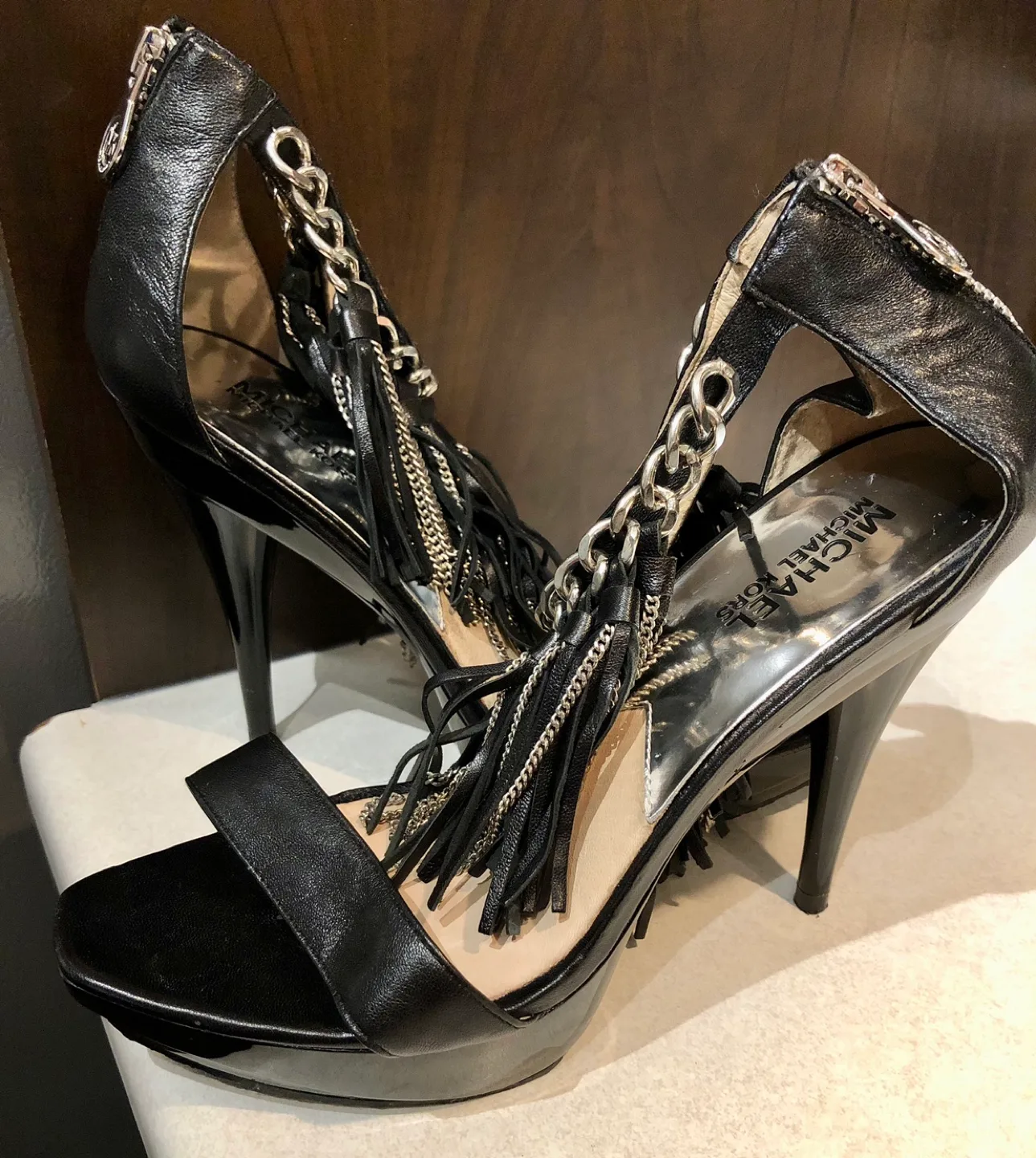 Michael Kors Black Leather Heels image indicator(2)