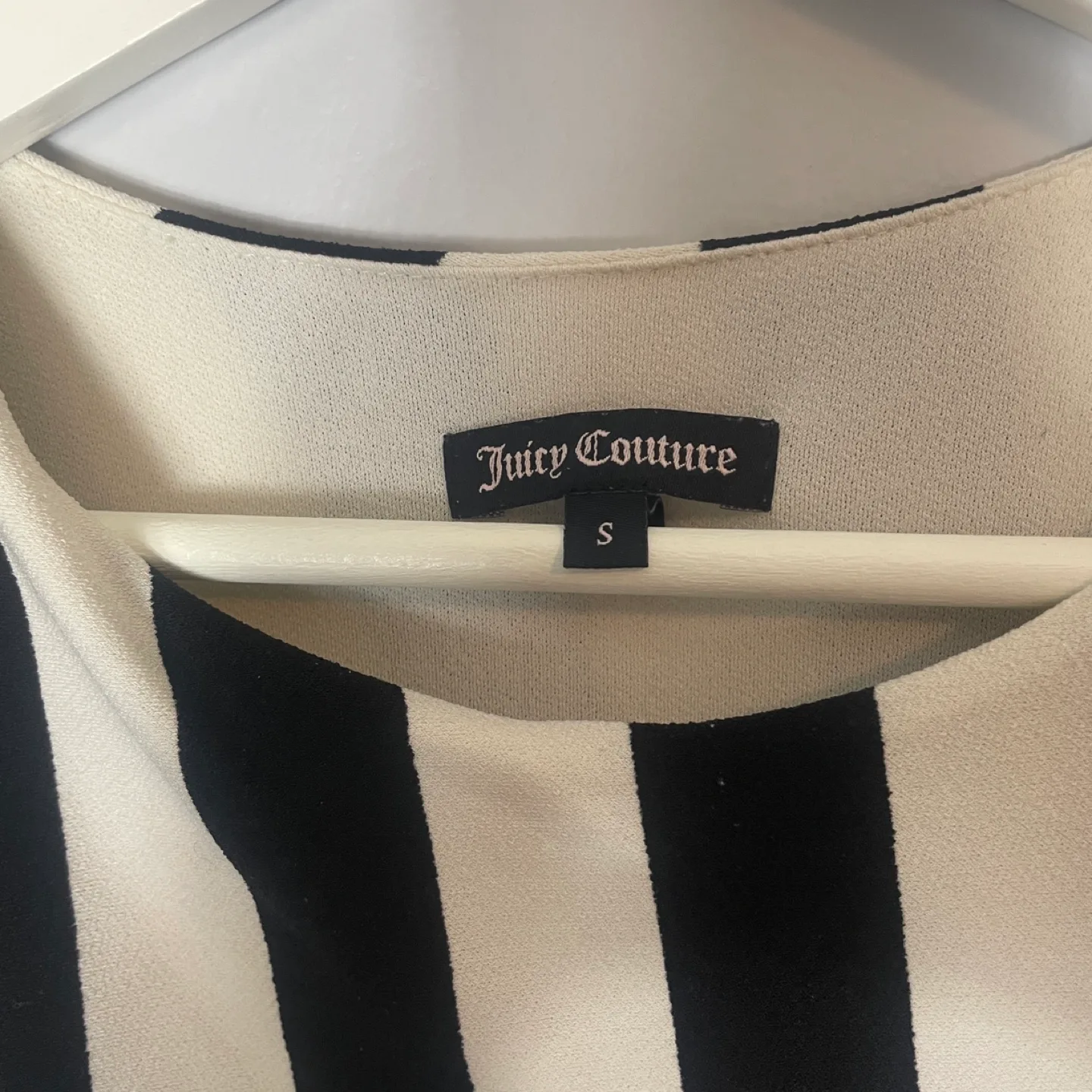 Juicy Couture Promenade Stripe ¾ Sleeve Dress Size Small image indicator(8)