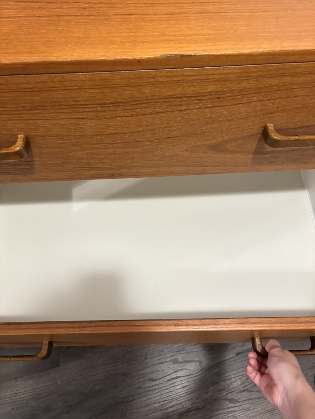 Three Drawer Dresser - photo 3