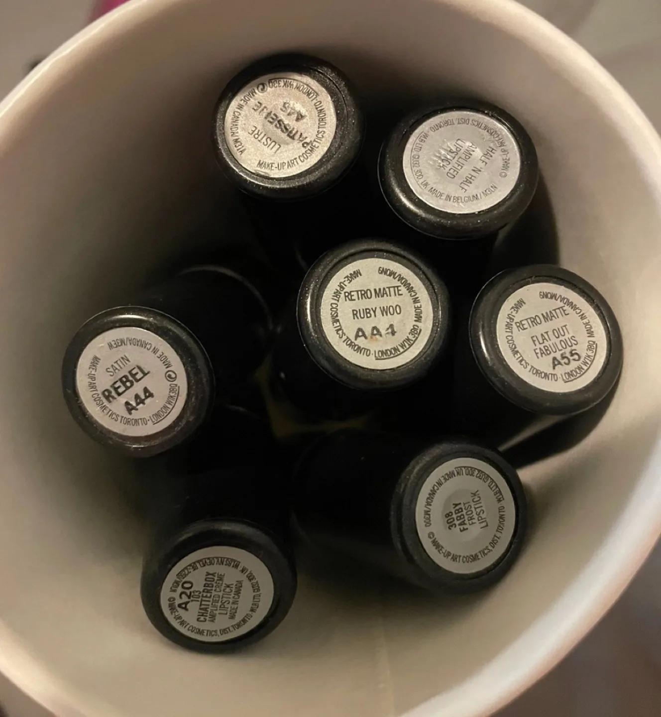 MAC Lipstick Bundle image indicator(3)