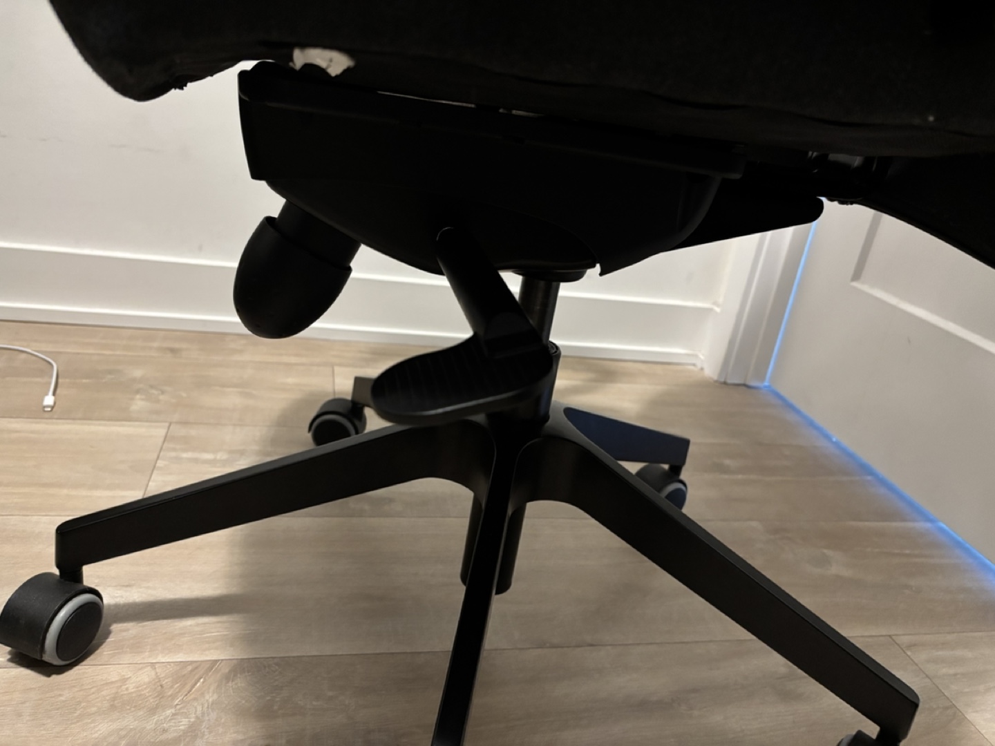 IKEA Markus Office Chair - photo 3