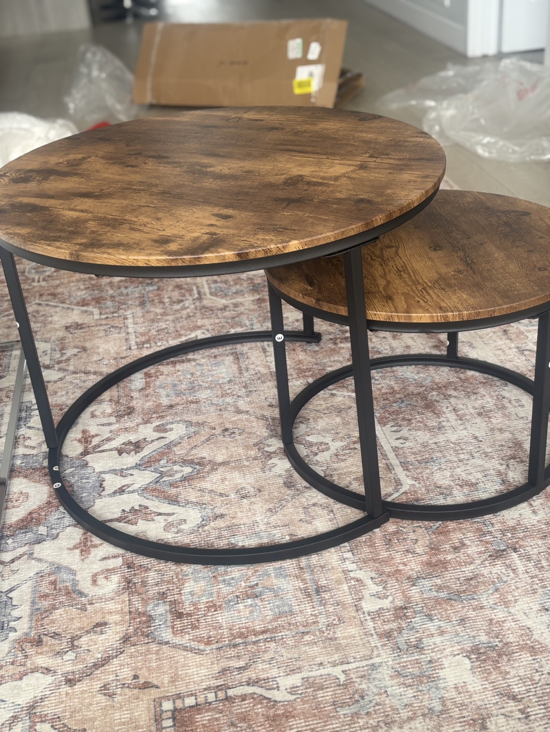 Set of Two Round Coffee Tables