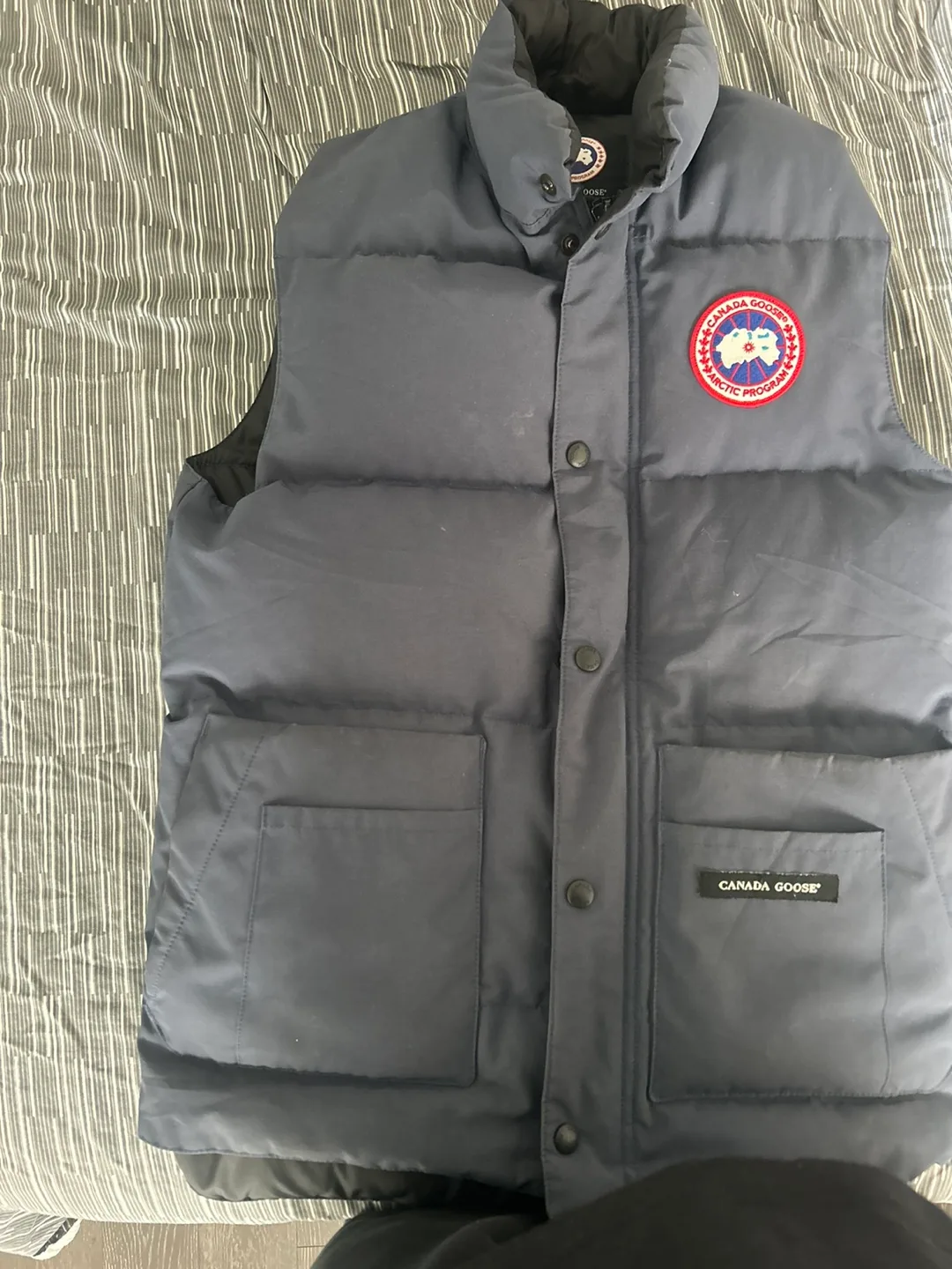 Canada Goose Vest - Navy Blue - Size XS/TP thumbnail