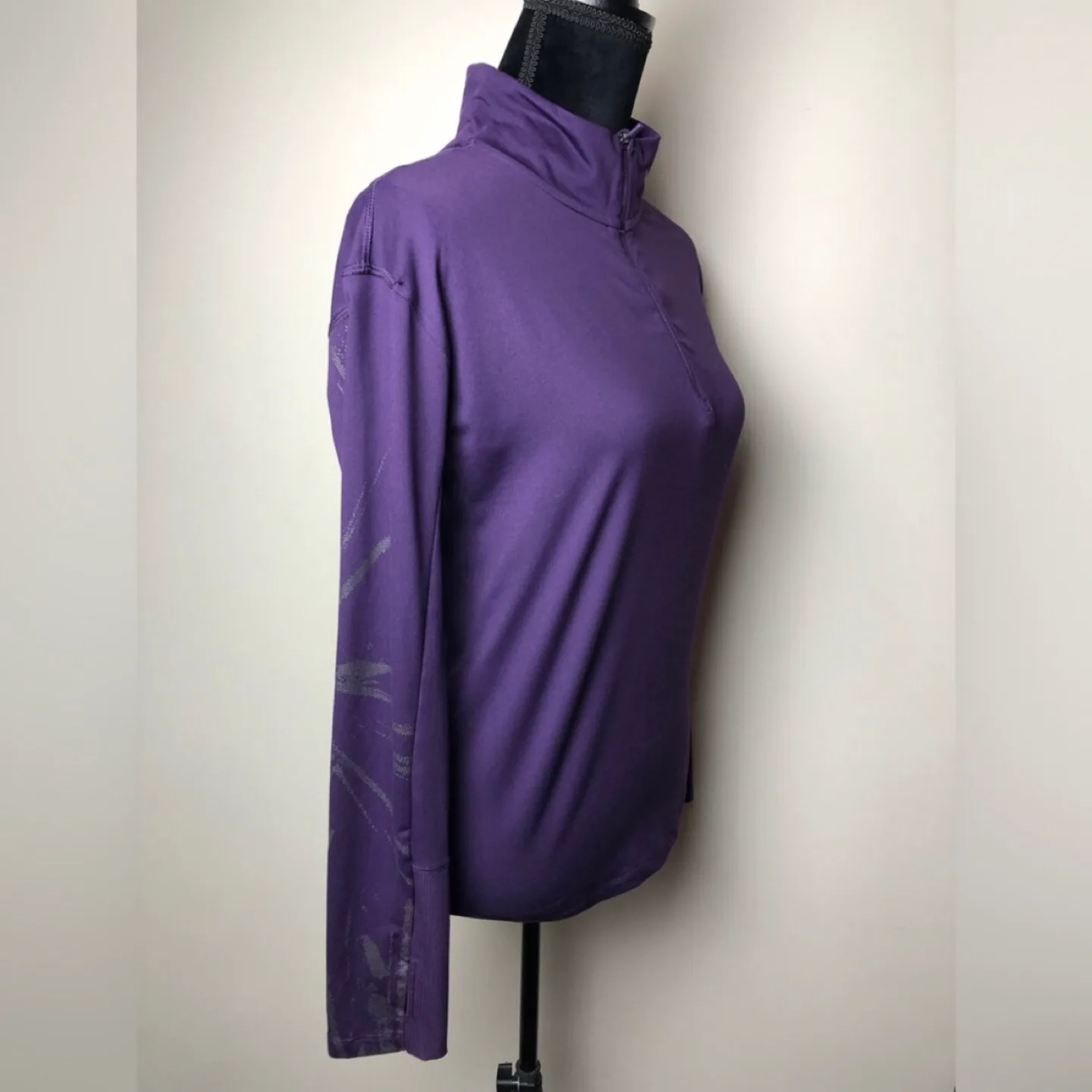 Nike Dri-Fit 1/4 Zip image indicator(4)