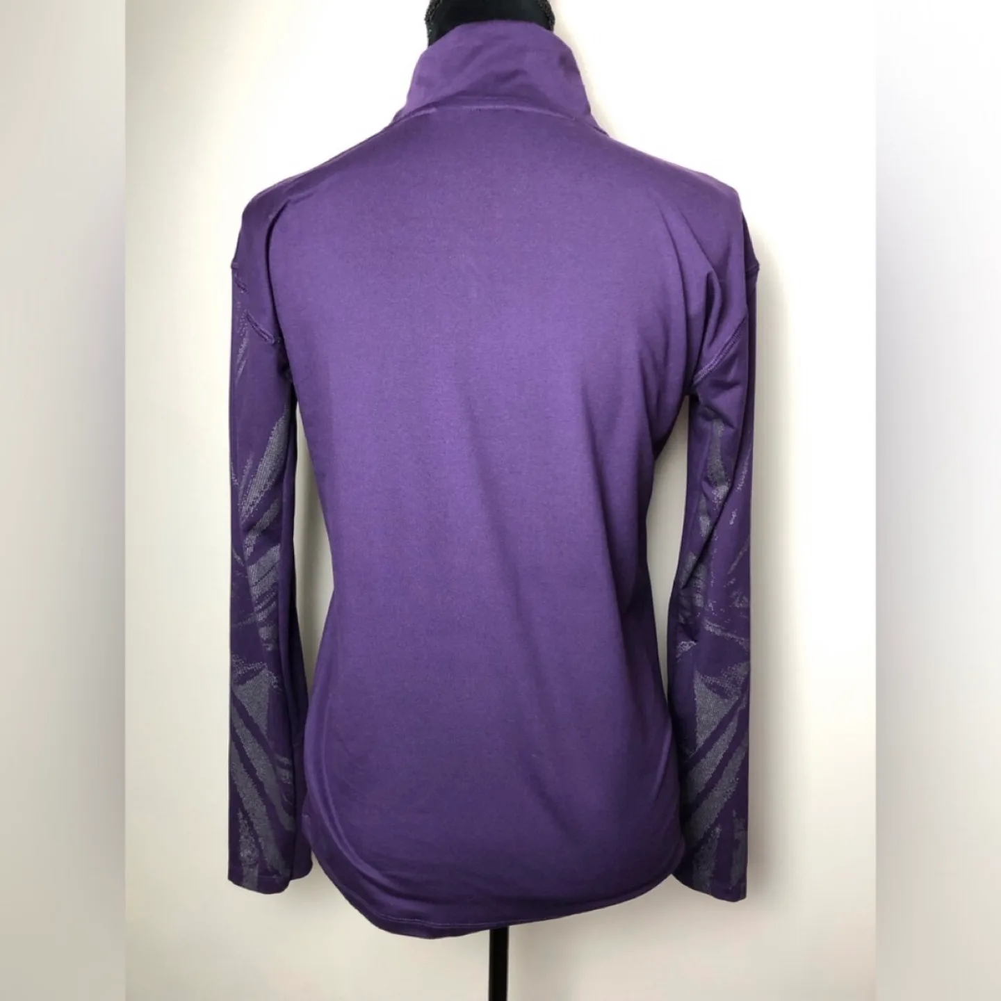 Nike Dri-Fit 1/4 Zip image indicator(3)