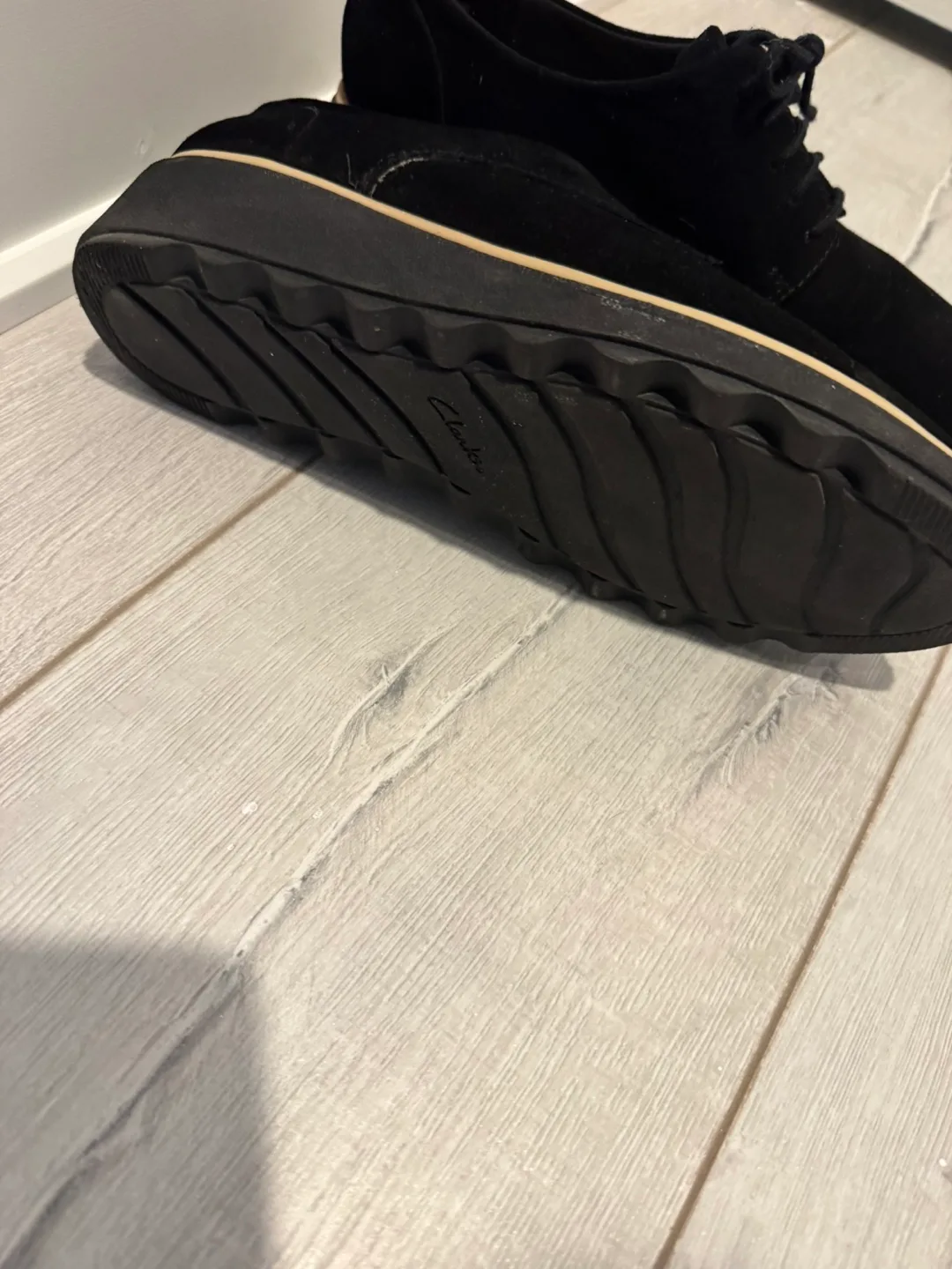 Clark’s Black Suede Platform Oxfords image indicator(6)