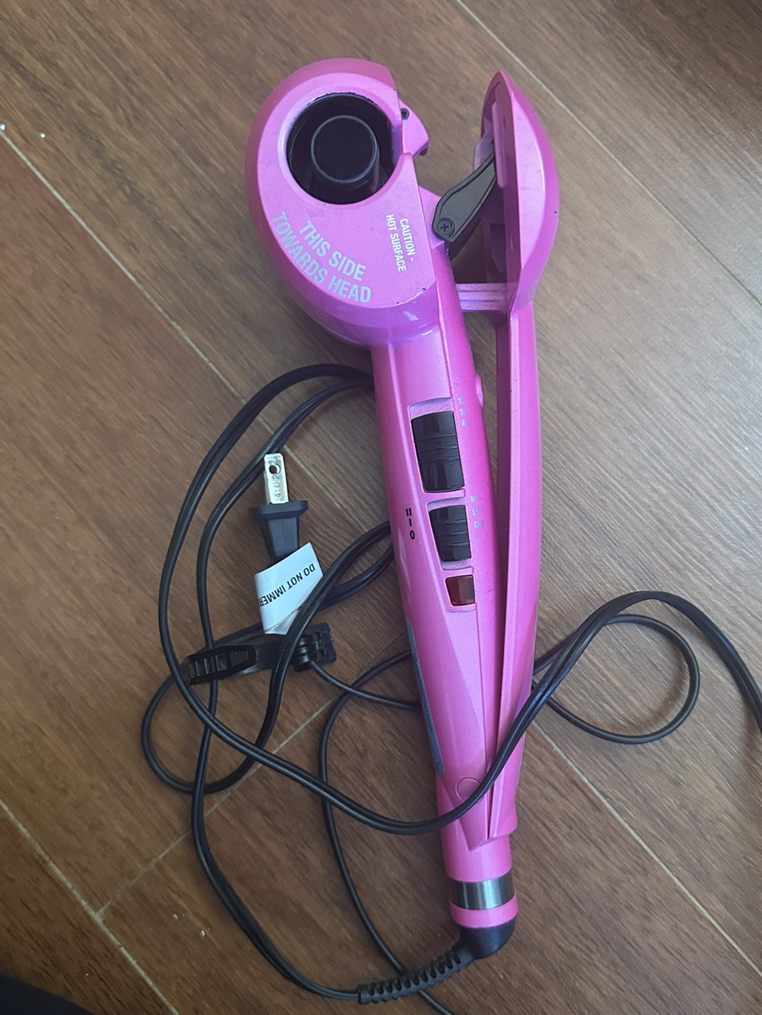 Pink Automatic Hair Curler