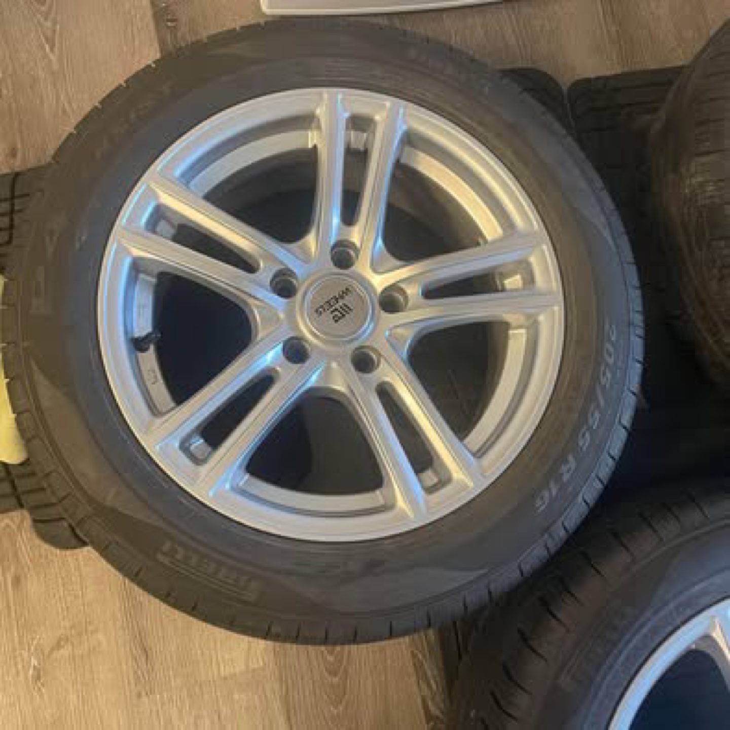 Tires AND wheels Pirelli P4 AS+ 205/55 R16 with alloy rims - photo 4