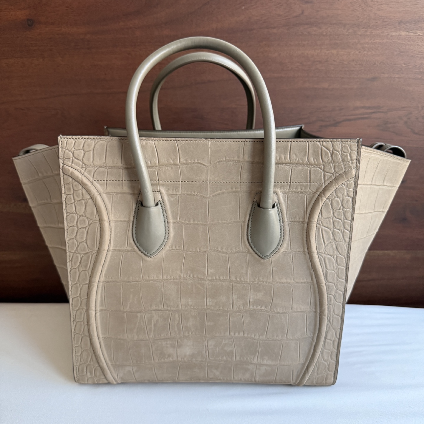Celine Phantom Luggage Croc Embossed Nubuck, Authenticated - photo 2