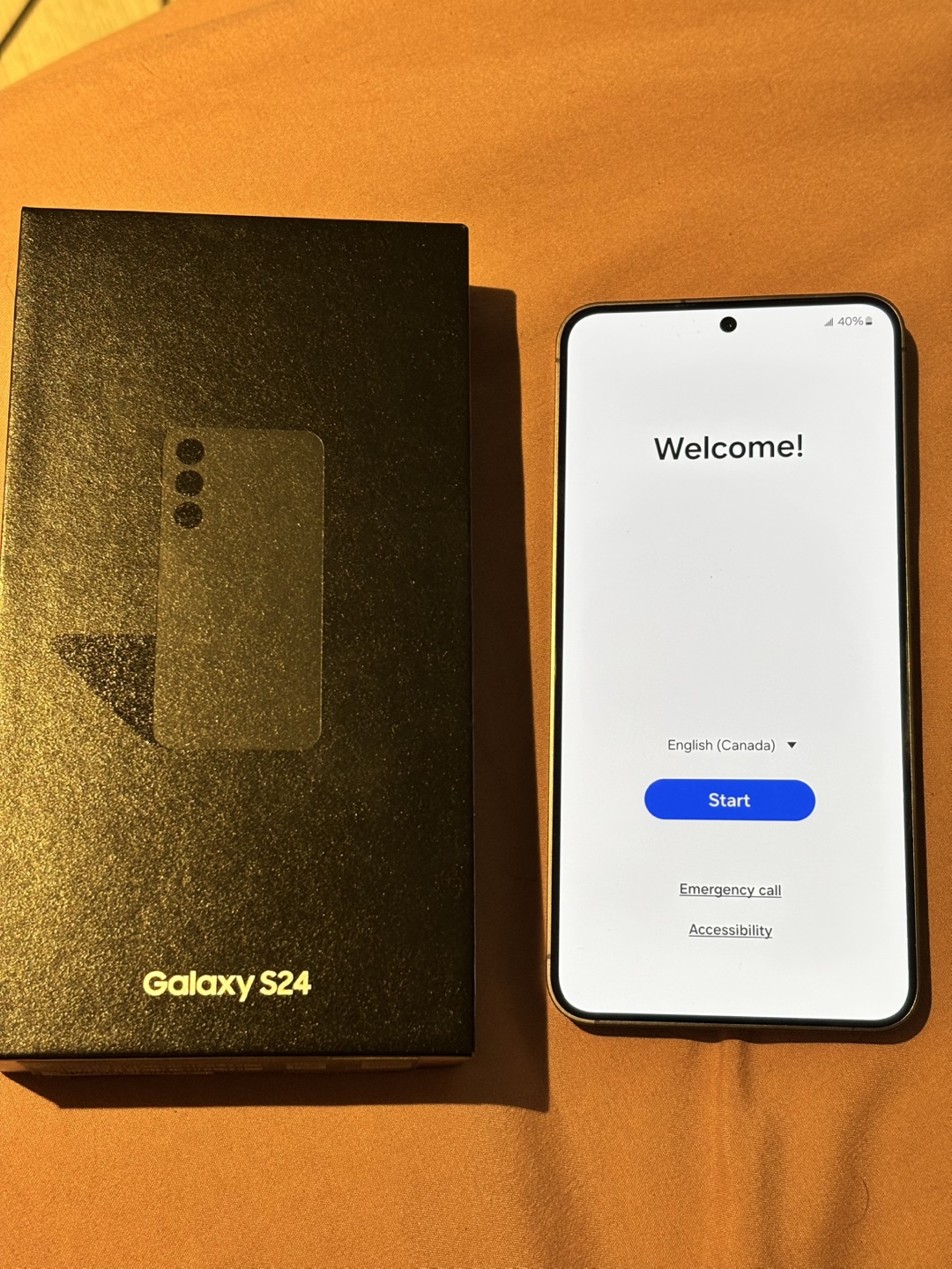 Samsung Galaxy S24 -128GB - Like new