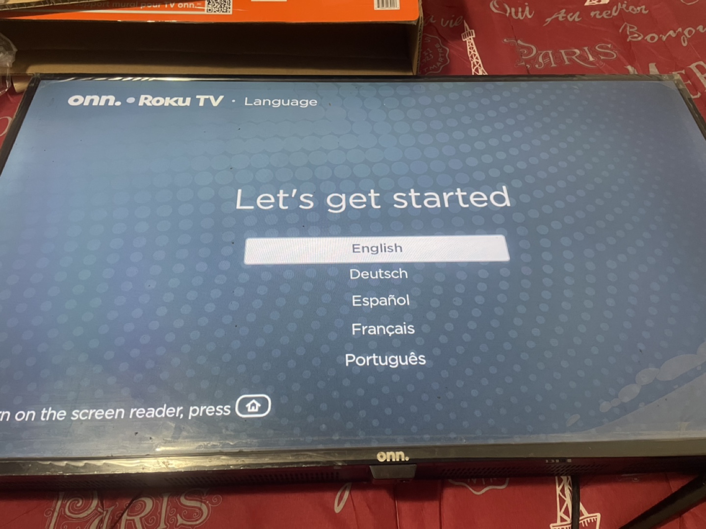40” Onn Roku TV - photo 2