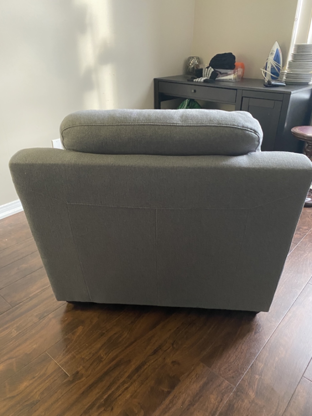 Grey Armchair - photo 3