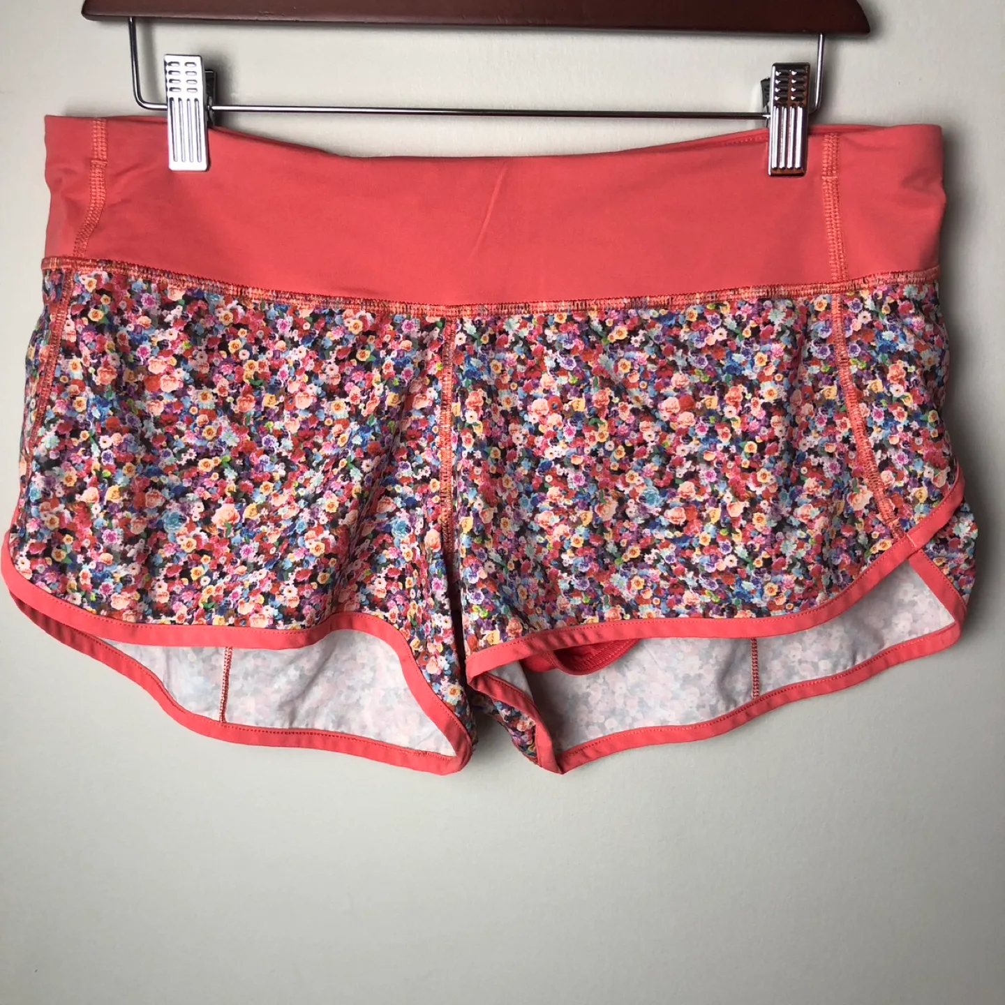 Lululemon Prism Petal Speed Short image indicator(3)