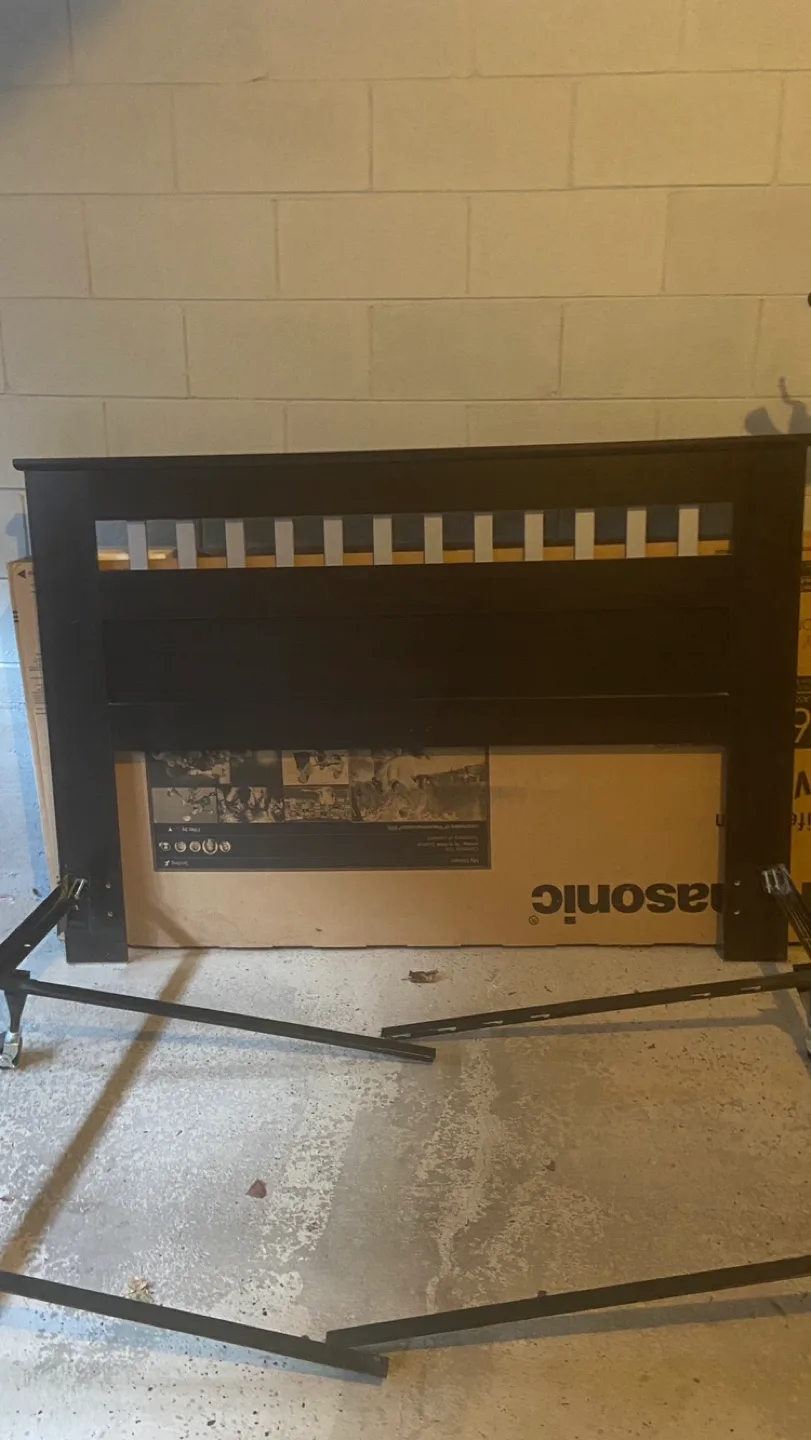 Queen Bed frame and Mattress image indicator(2)