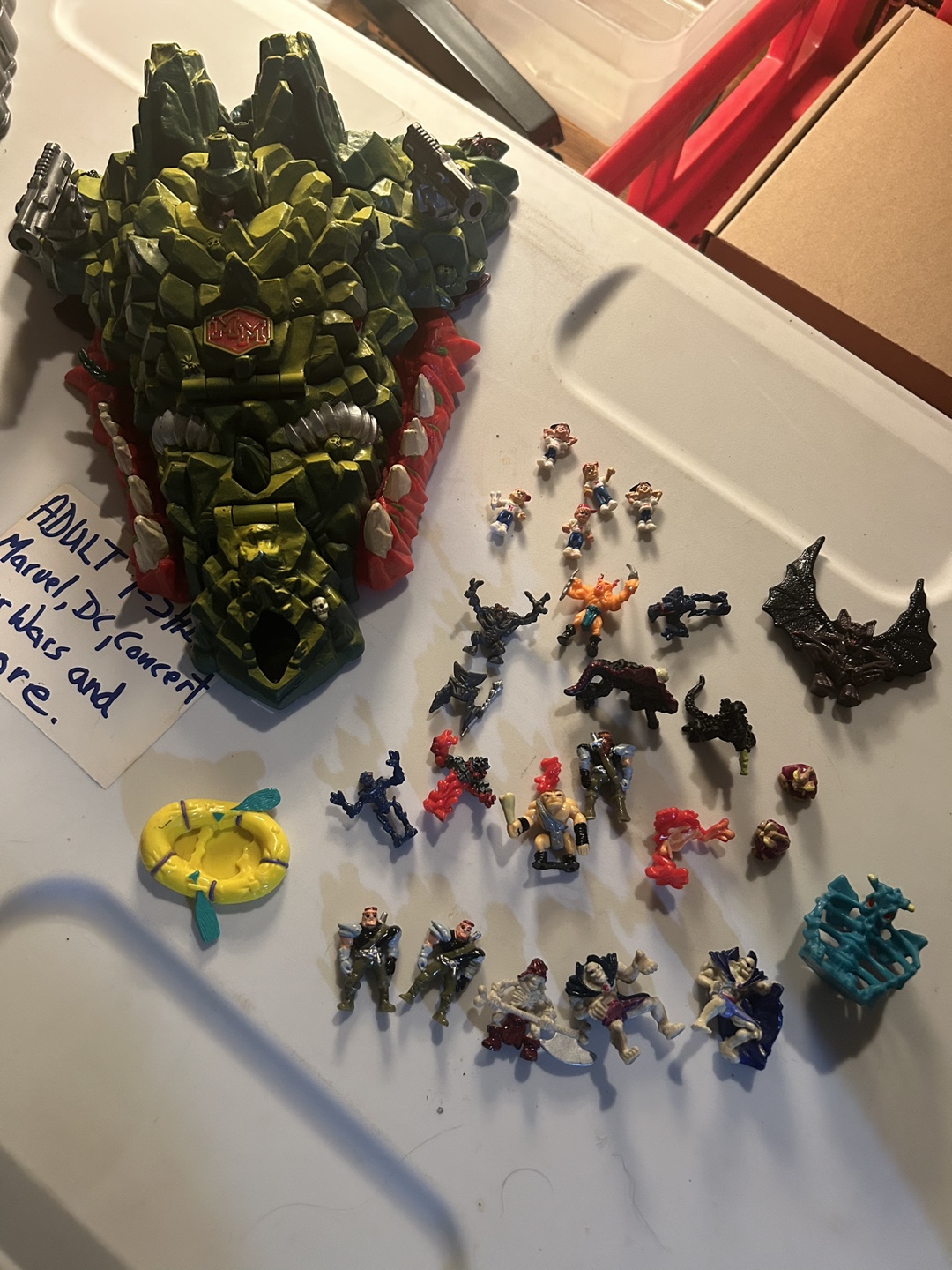 2x Mighty Max Playsets and Figures - photo 2