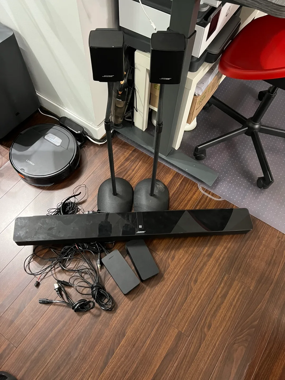 Bose Soundbar and Surround Speakers300 thumbnail