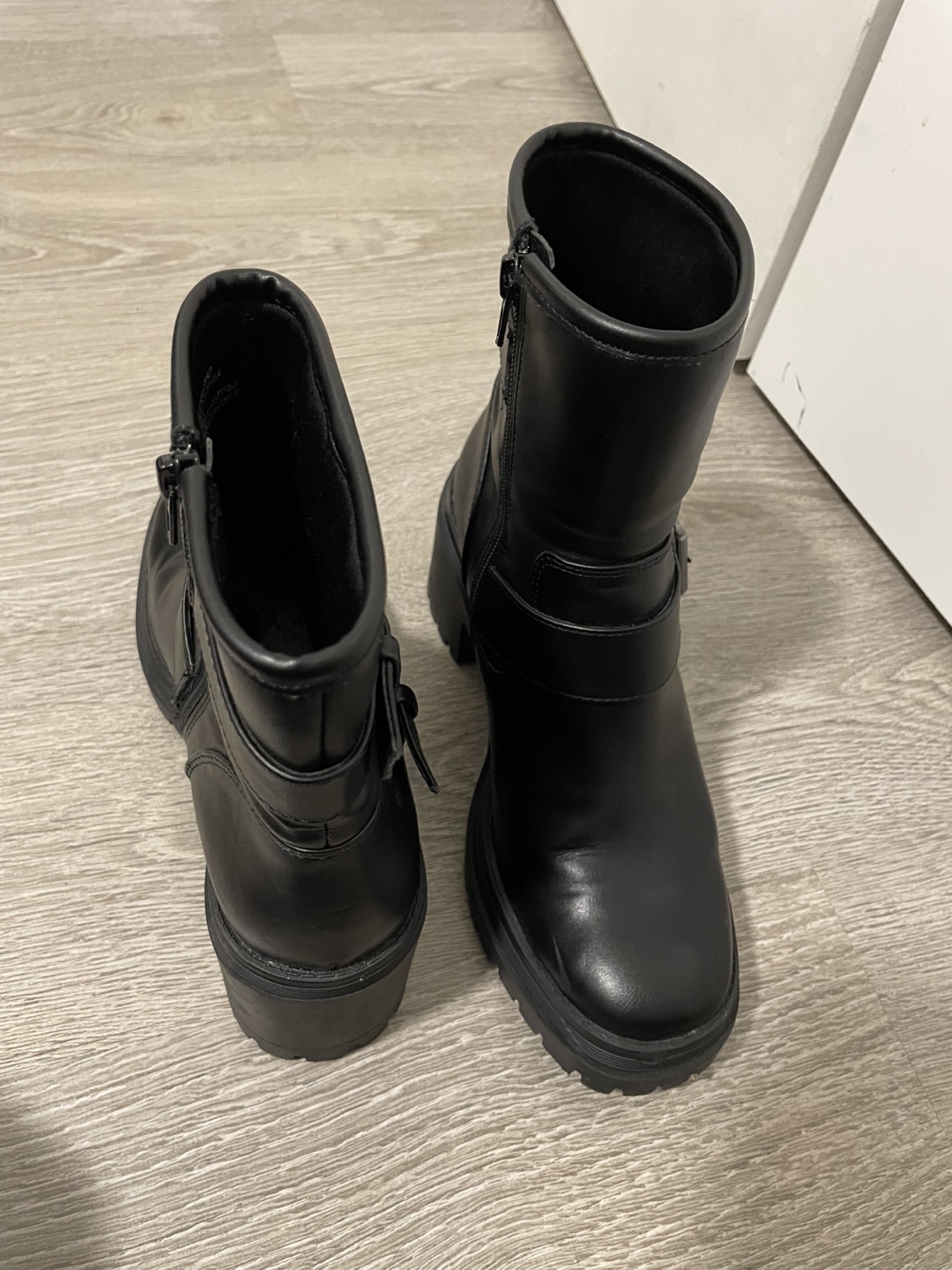 Black Buckle Boots - photo 4