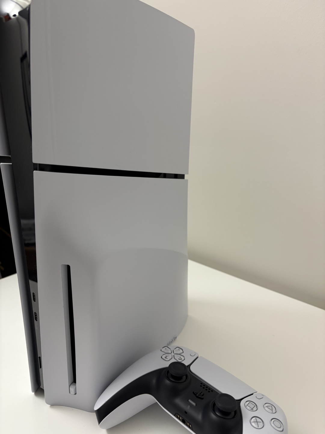 PlayStation 5 Slim - photo 5