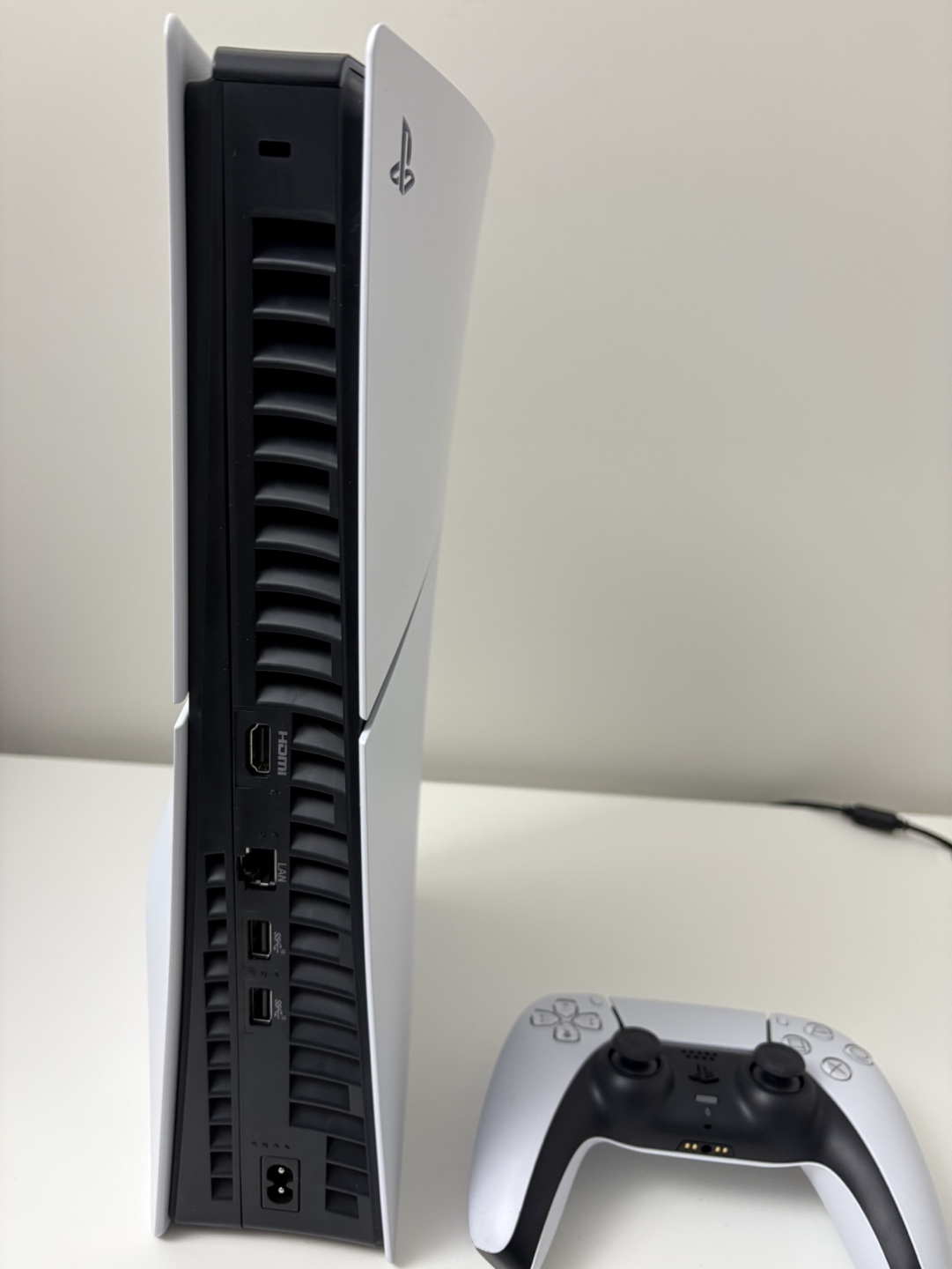 PlayStation 5 Slim - photo 4