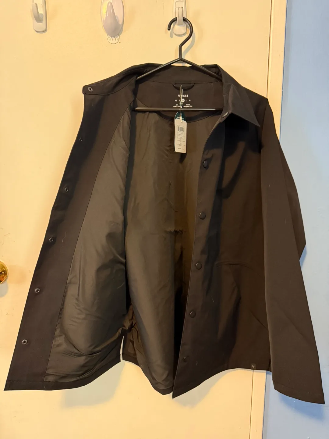 Vessi Waterproof Men's Westerly Coach Jacket image indicator(4)