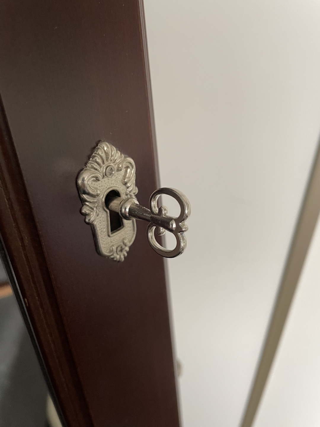 Full Length Mirror Jewelry Armoire - photo 3