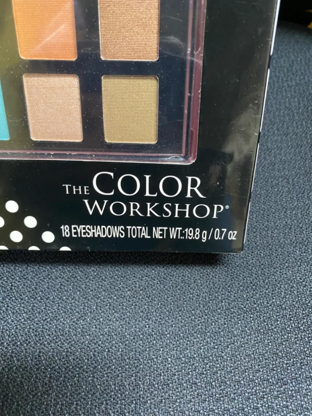 The Color Workshop 18 Piece Eyeshadow Palette image indicator(4)