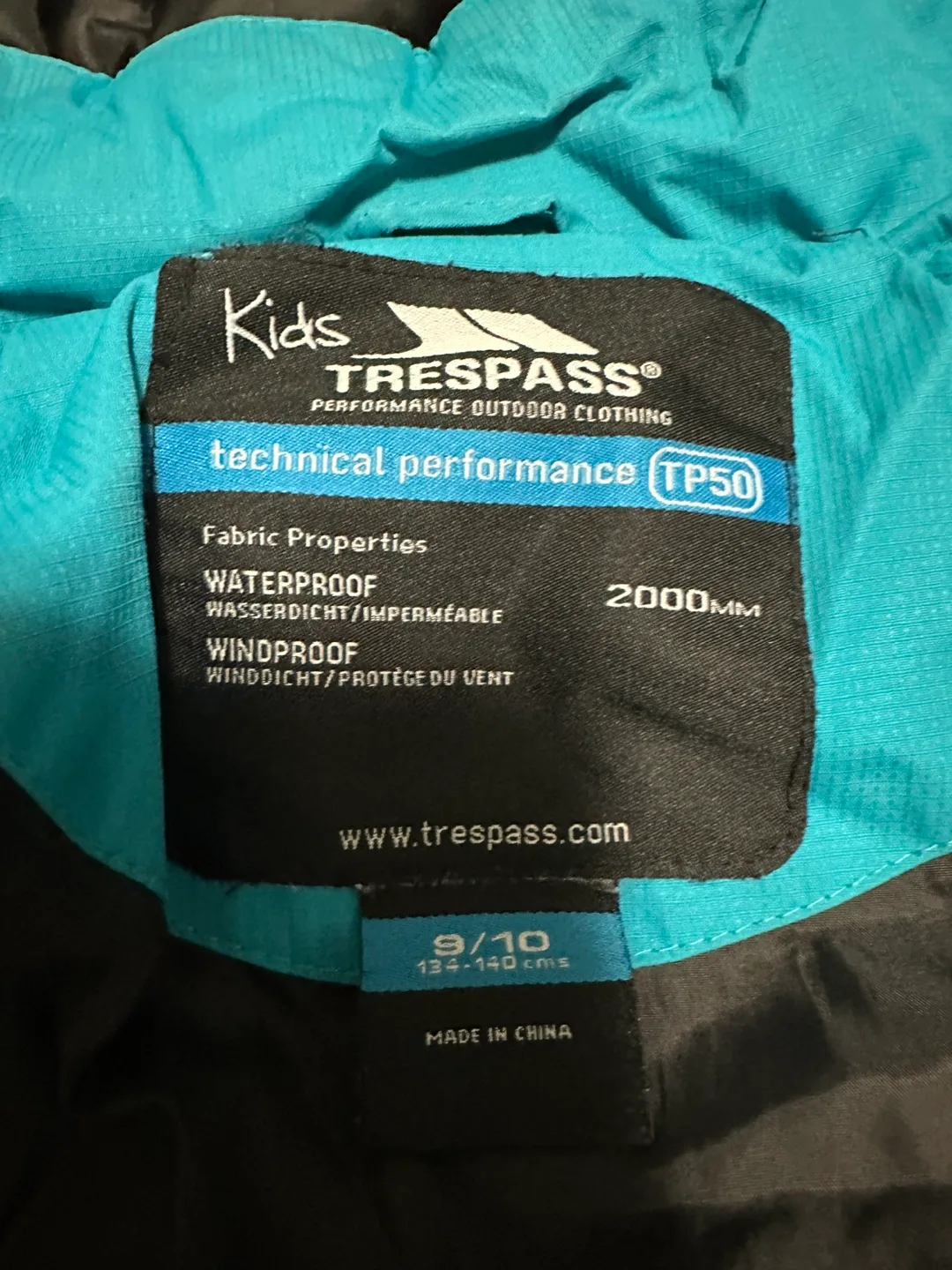 Kids Trespass Winter Jacket Size 9/10 image indicator(2)