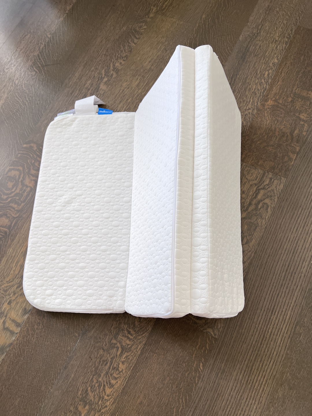 Milliard Trifold pack and play crib mattress with washable cover - photo 4