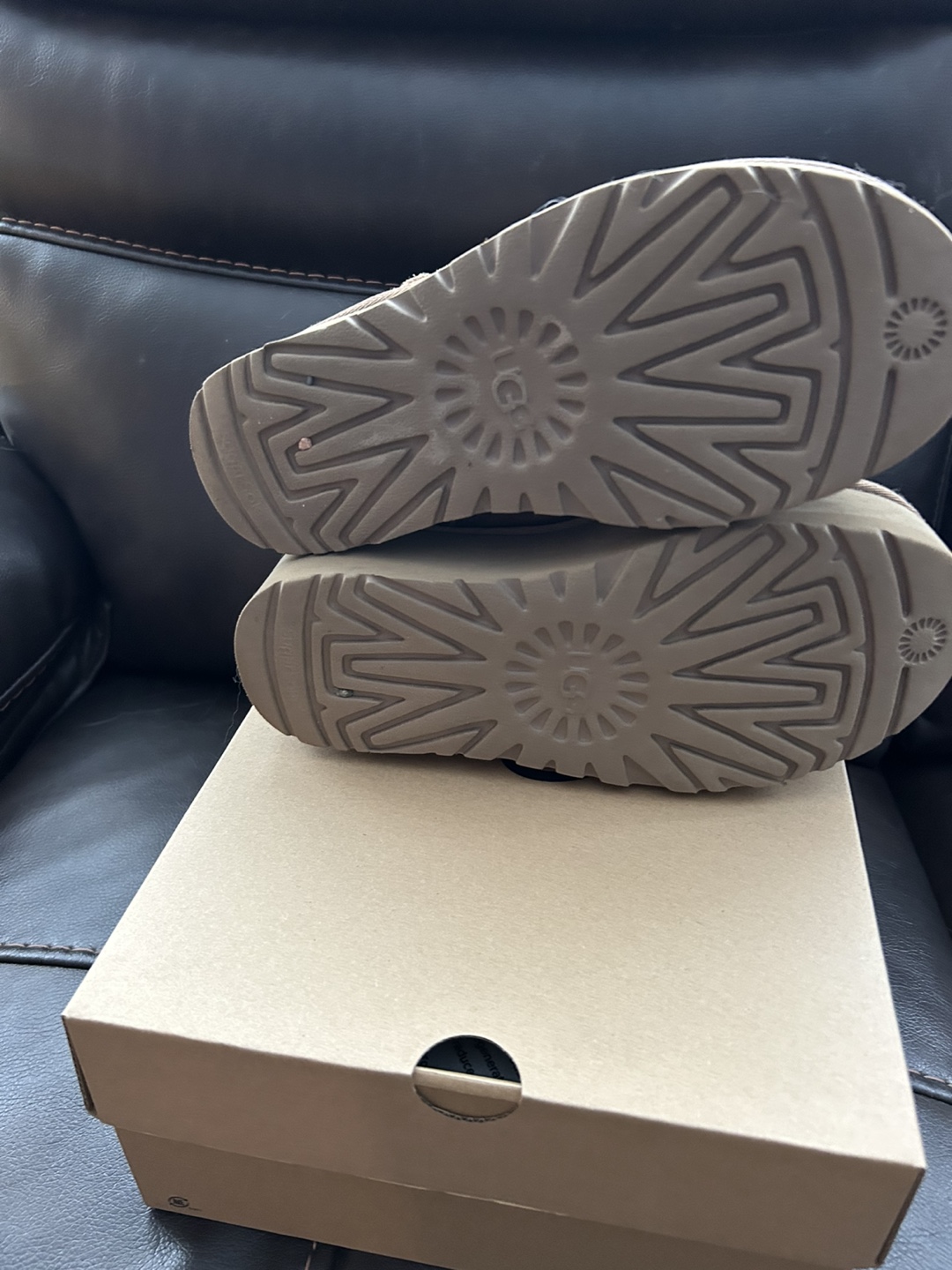 UGG Neumel Chukka Platform Boots - photo 3