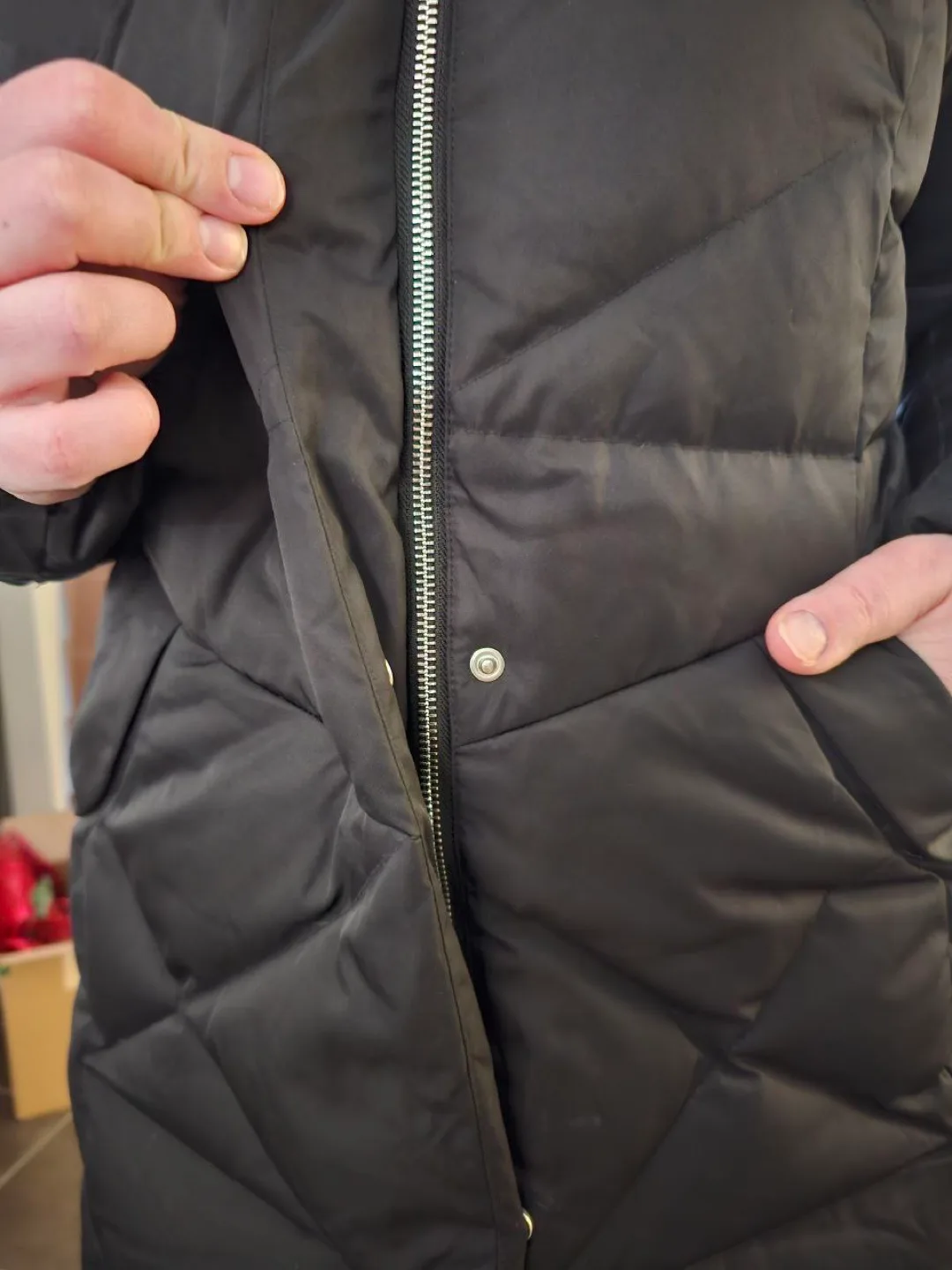 Women's Long Black Puffer Jacket with Hood image indicator(4)