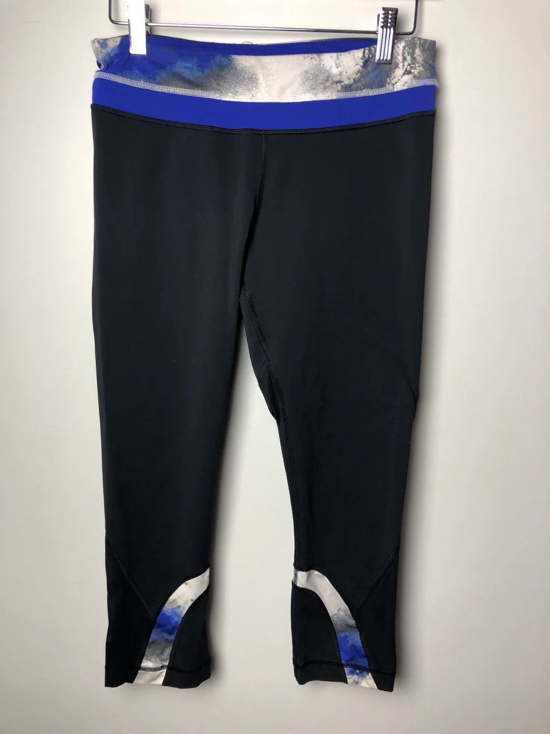 Lululemon Run Inspire Crop image indicator(2)