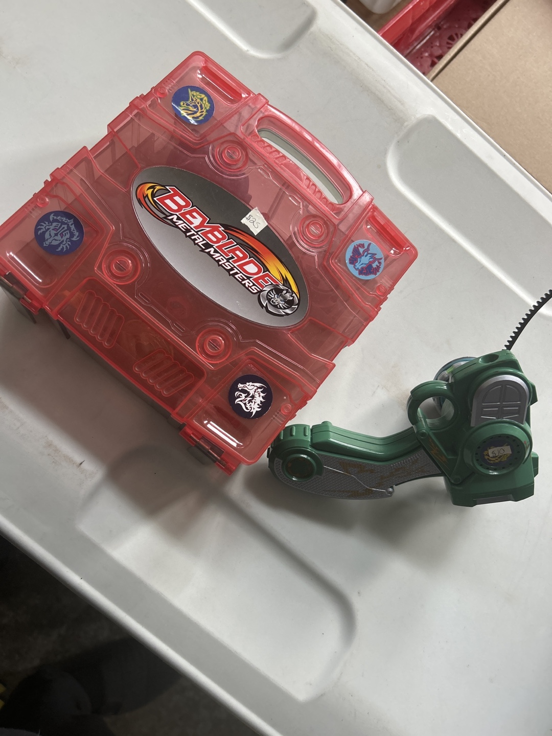Beyblade Metal Masters Launcher and Storage Case with Beyblades