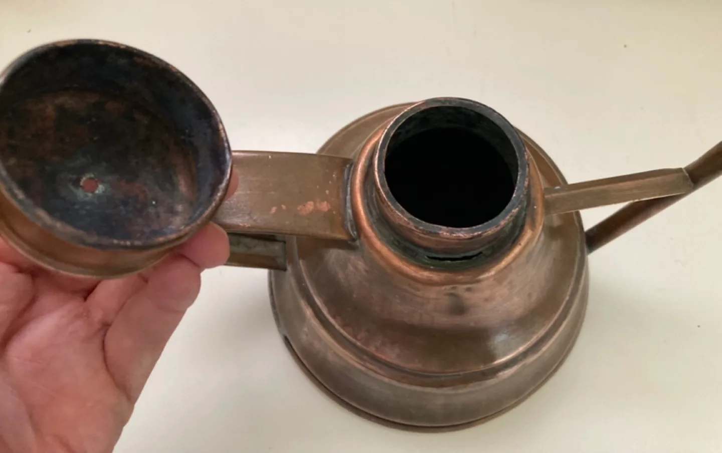 Antique Copper Watering Can image indicator(4)