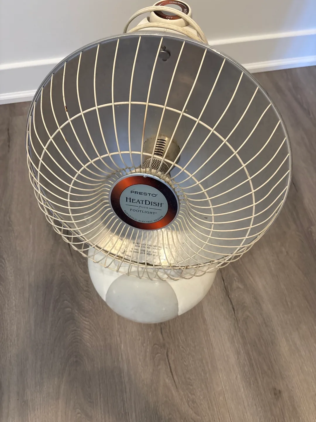Presto HeatDish Plus Footlight Electric Heater thumbnail