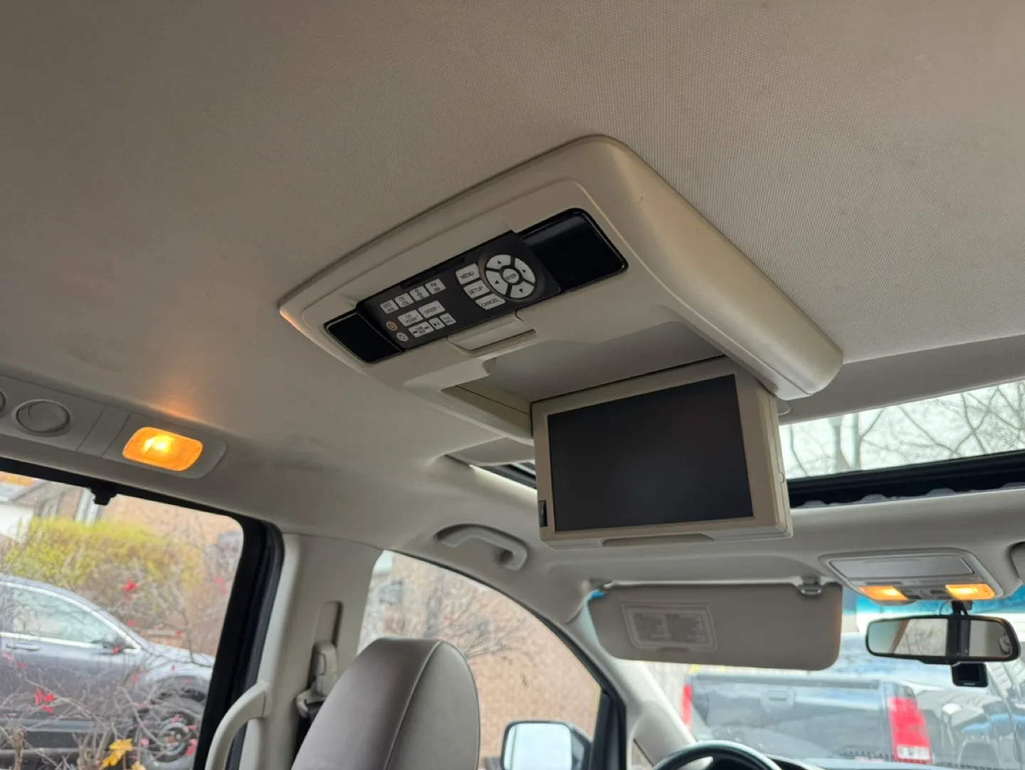 2013 Honda Odyssey Minivan image indicator(10)