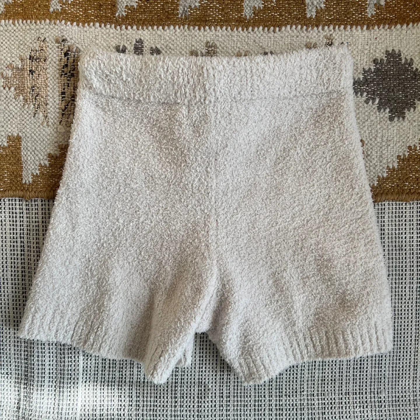 CozyChic Ultra Lite Short image indicator(2)