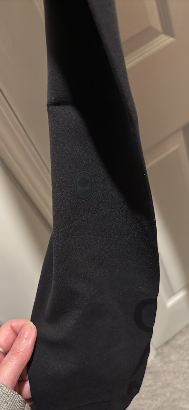 Lululemon Black Olympic Leggings Size 4 - photo 4