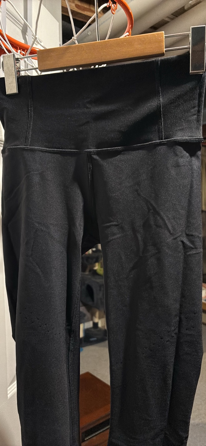 Lululemon Black Fast and Free Leggings - Size 6 - photo 2