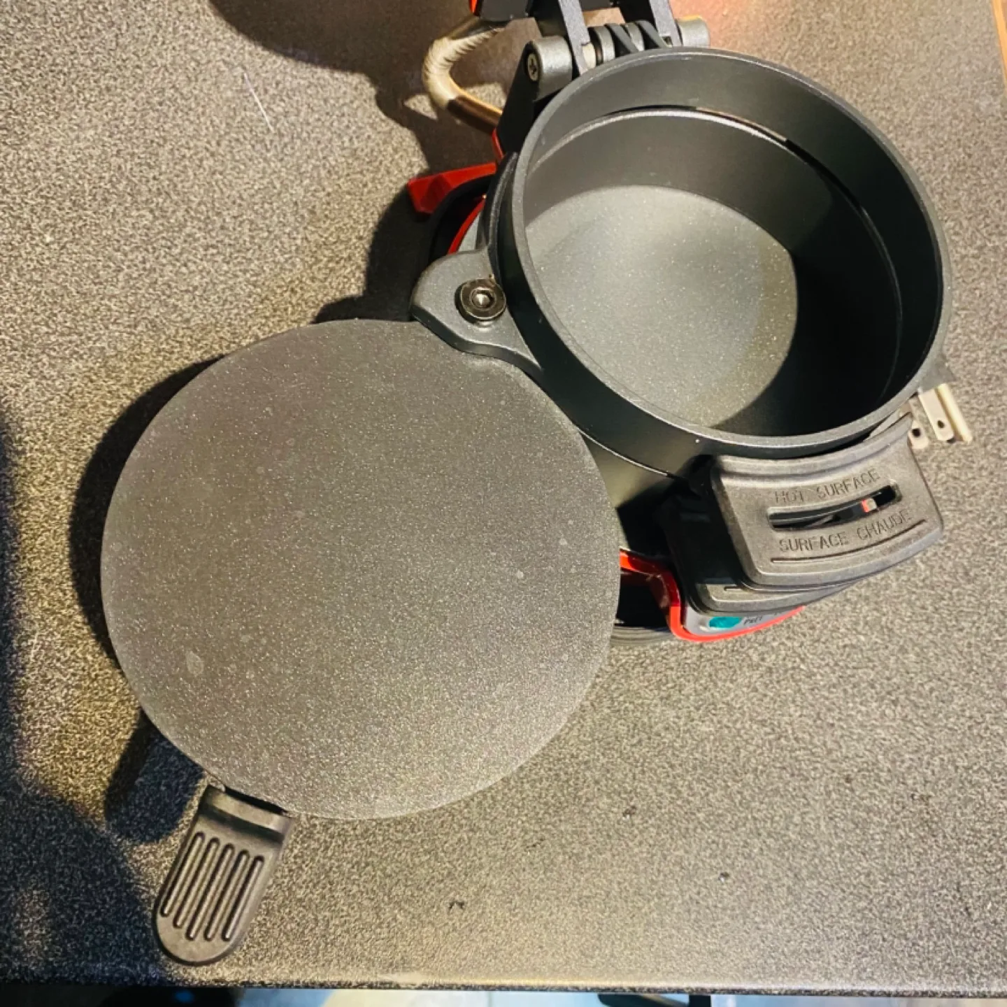 Hamilton Beach Breakfast Sandwich Maker - Red image indicator(9)