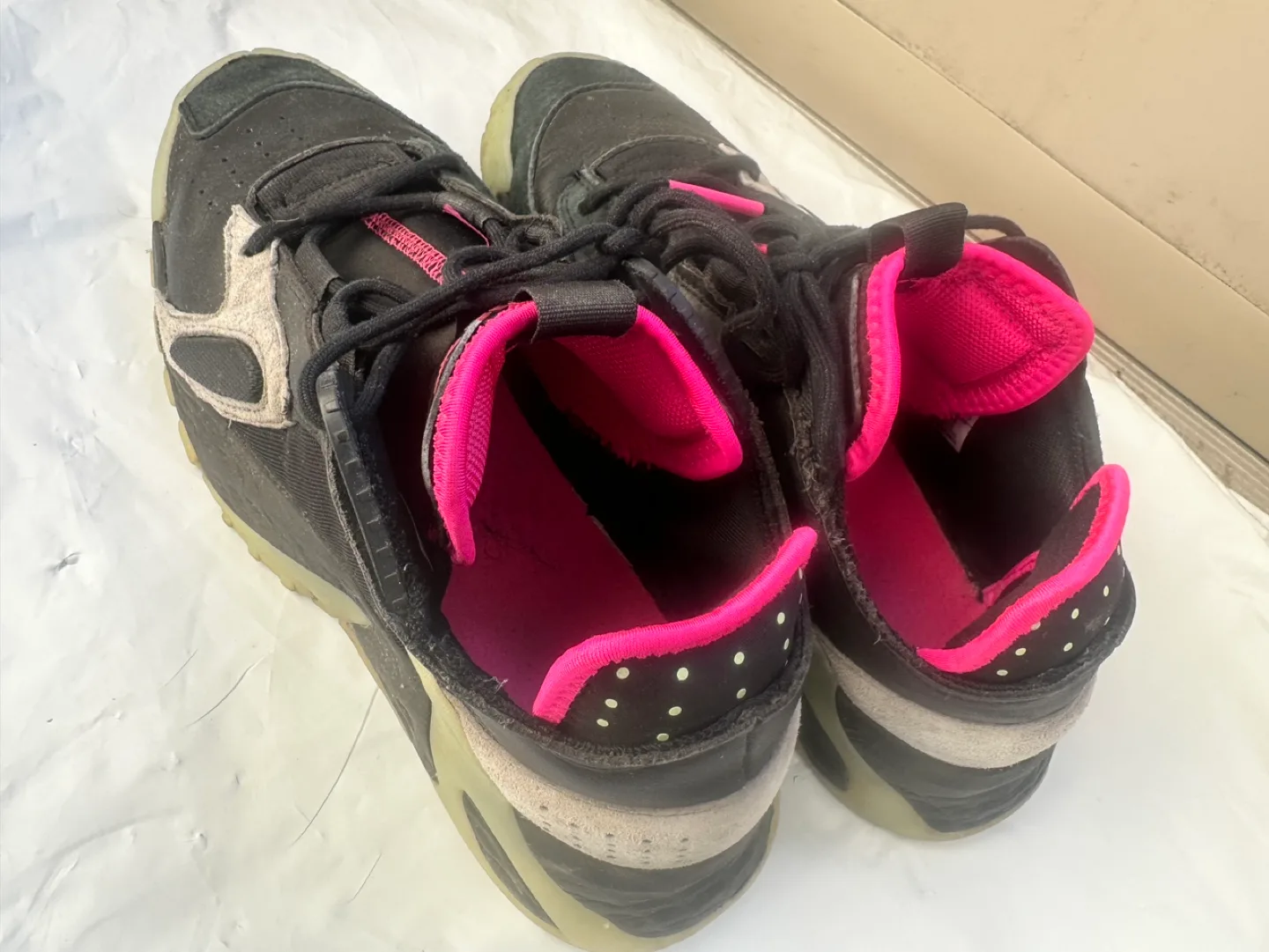 Adidas Mens Black and Pink Sneakers image indicator(4)